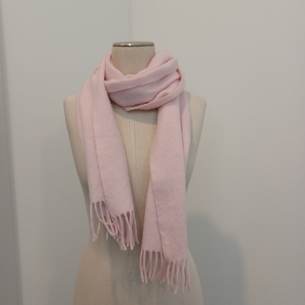 Lona Scott 100% Cashmere Scarf Light Pink Fringes Lightweight Casual 60"x11"